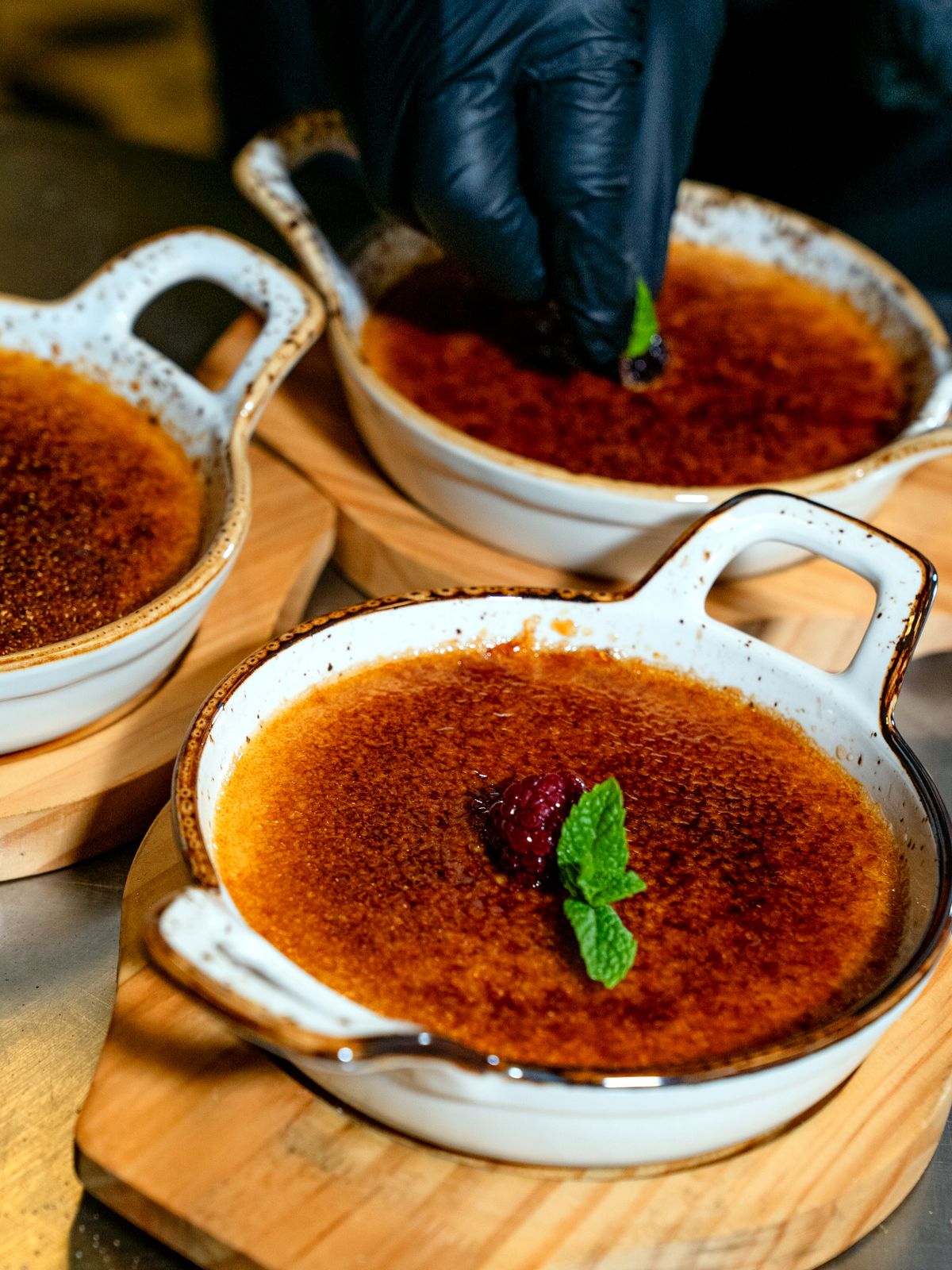 Crema Catalana – katalanische Creme mit Zuckerkruste